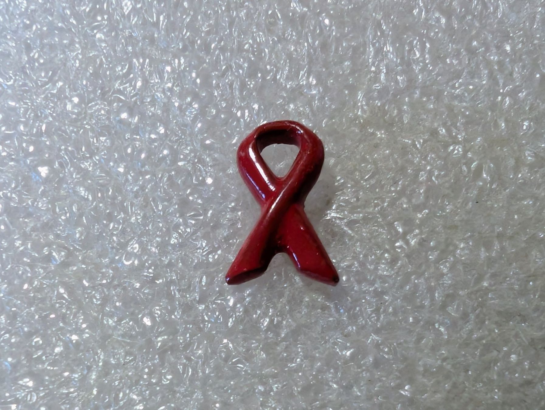 Placchette & Badge: Ansteckpin 181: Schlaufe – Usato da Oppligen venduto da Pin-Fall-Shop