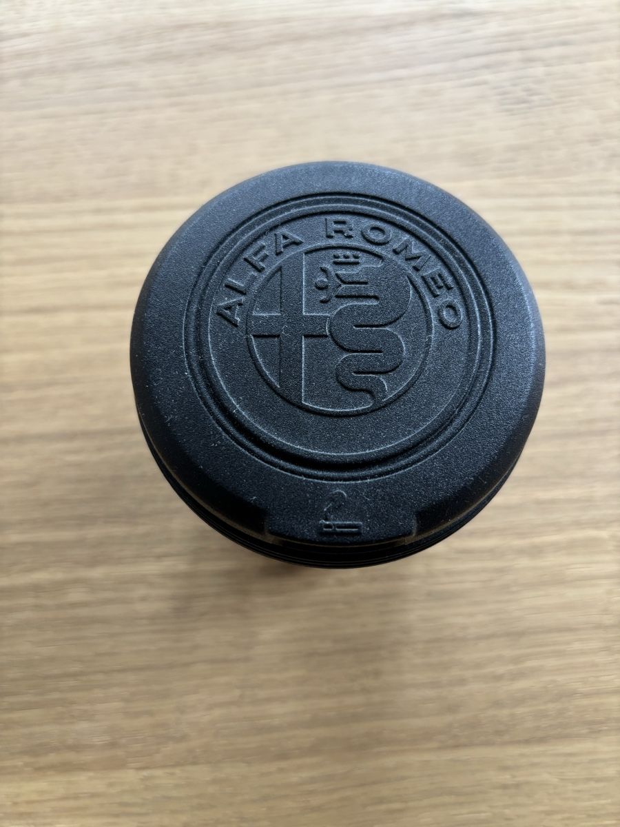 Aschenbecher: Cendrier Alfa Romeo – Neu (gemäss Beschreibung) aus lausanne von beauxproduits
