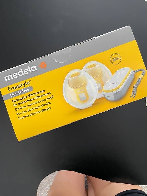 Accessori per l’allattamento: Medela Handsfree Neu – Usato da Aathal-Seegräben venduto da ale_nb8l 1