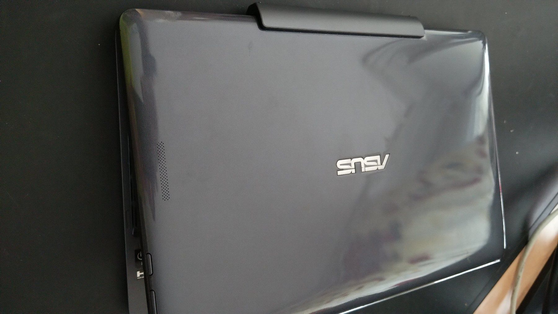 Asus Notebook: Asus T100 – Usato da Busswil BE venduto da ritardo1 1