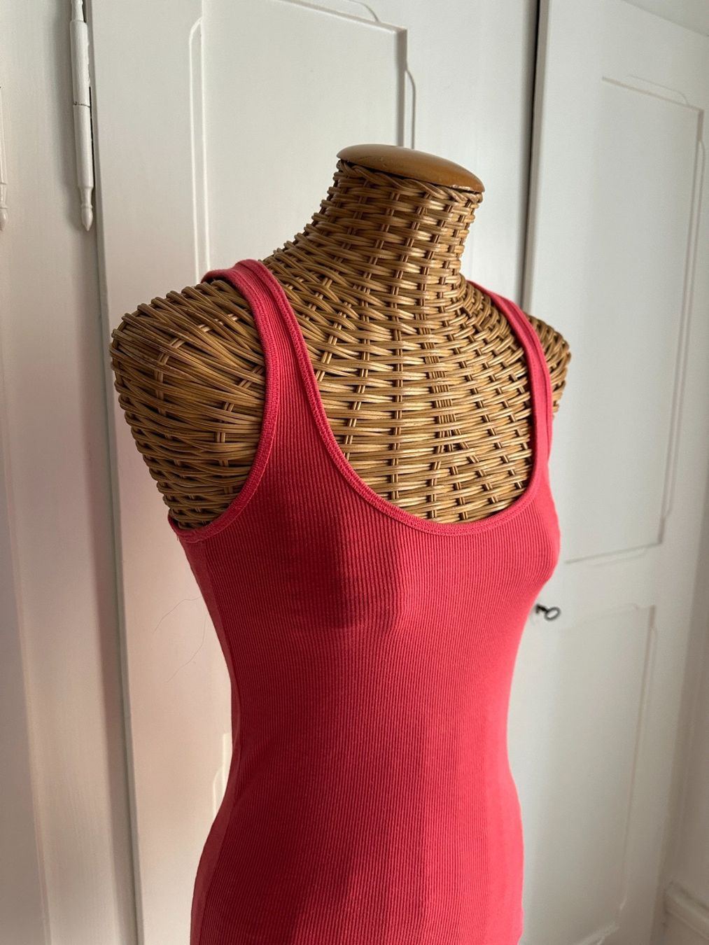Nike Top: NIKE - Sport Top koralle S – Usato da Zürich venduto da Diazaio 1