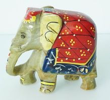 Handbemalter Elefant aus Speckstein