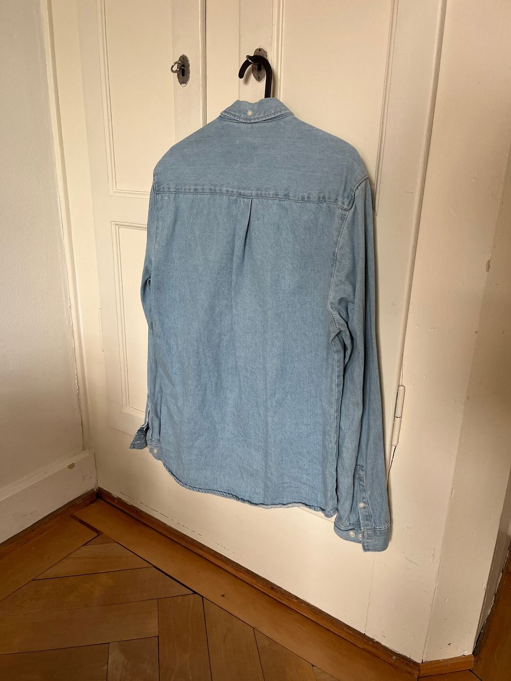 Zara Chemisiers: Zara Jeanshemd Gr. M – D'occasion à Luzern par fidschen 2