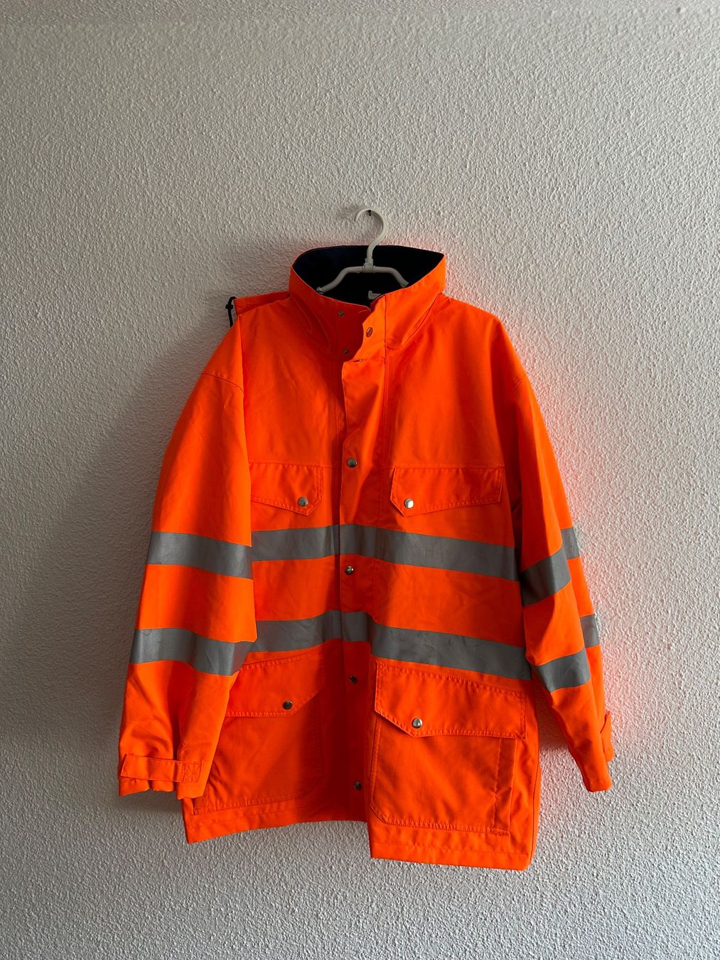 Giacche: Regenjacke Gr. 56/58 mit Kapuze – Nuovo (secondo la descrizione) da Domat/Ems venduto da tip-top007