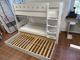 Flexa White Etagenbett mit Ausziehbett