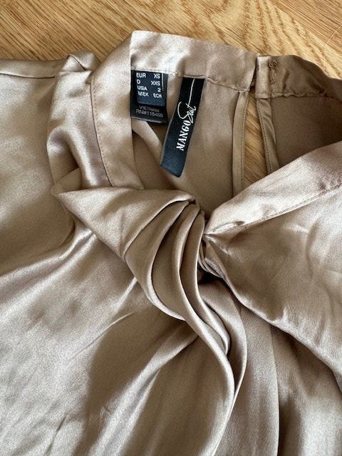 Mango T-Shirts: T- Shirt Mango XS wie neu – Gebraucht aus Wabern von MagdalenaWabern 1