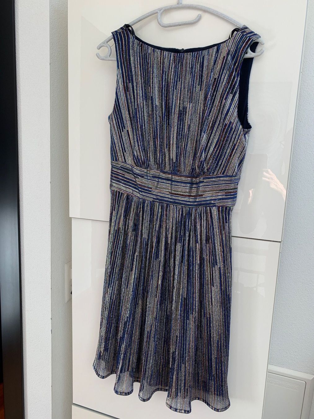 Robes: Swing abito da sera – D'occasion à Gravesano par Zwibeli67