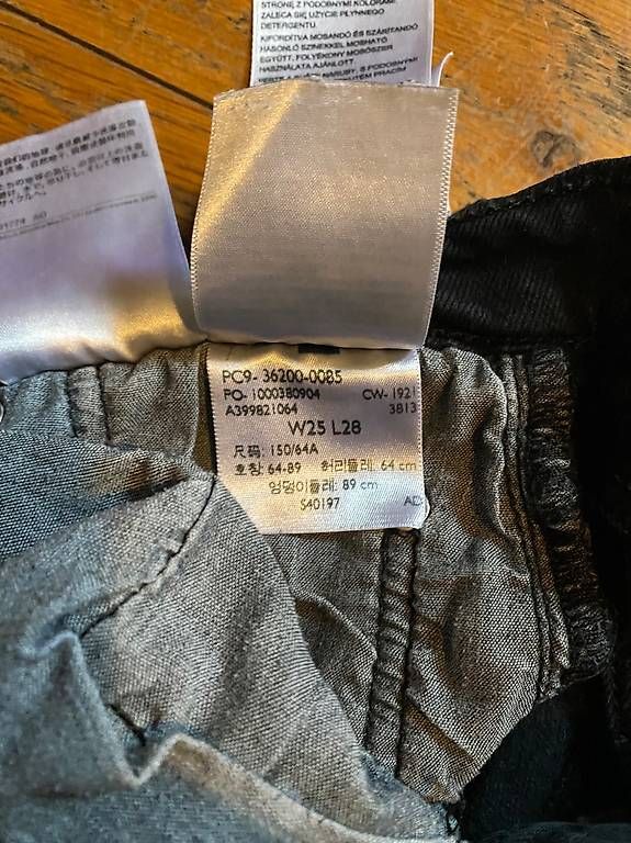 Levi's Jeans: Jean Levi’s 501 – Usato da Hermance venduto da joe_td6n 1
