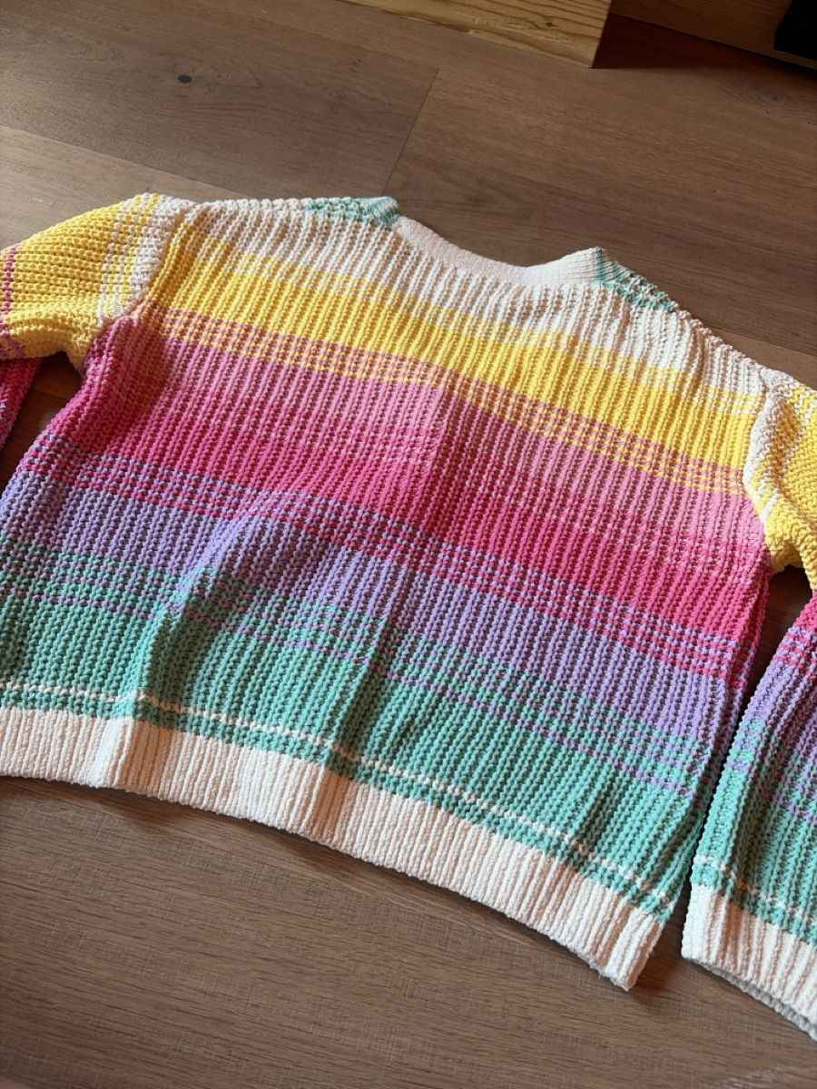 H&M Pullover & Sweatshirts: Strickjacke bunt Gr. 143/ 140 H&M – Neu (gemäss Beschreibung) aus Saanenmöser von ballerinas 3