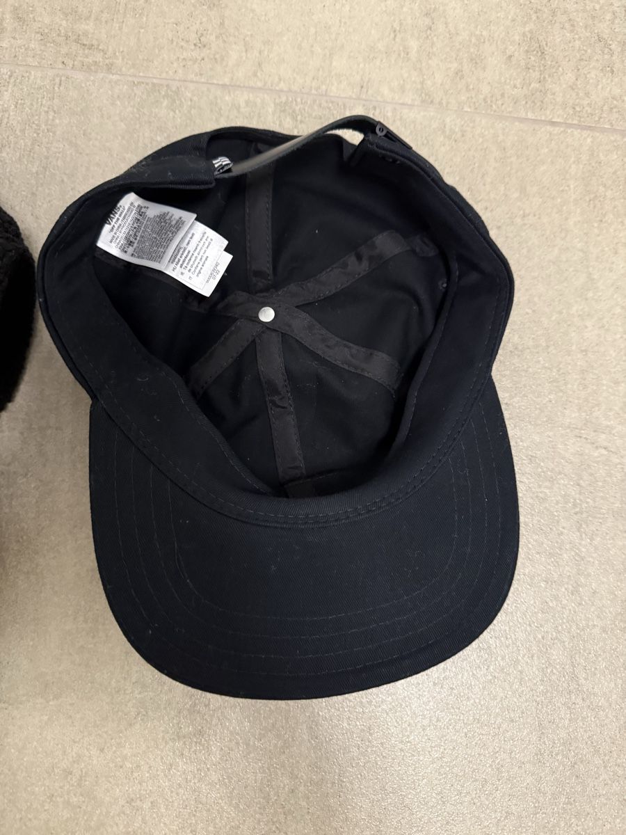 Vans Copricapi, berretti & cappellini: Set di 2 berretti/cappellini neri: Vans e Half Cab – Nuovo (secondo la descrizione) da Ludiano venduto da sheshe26 5