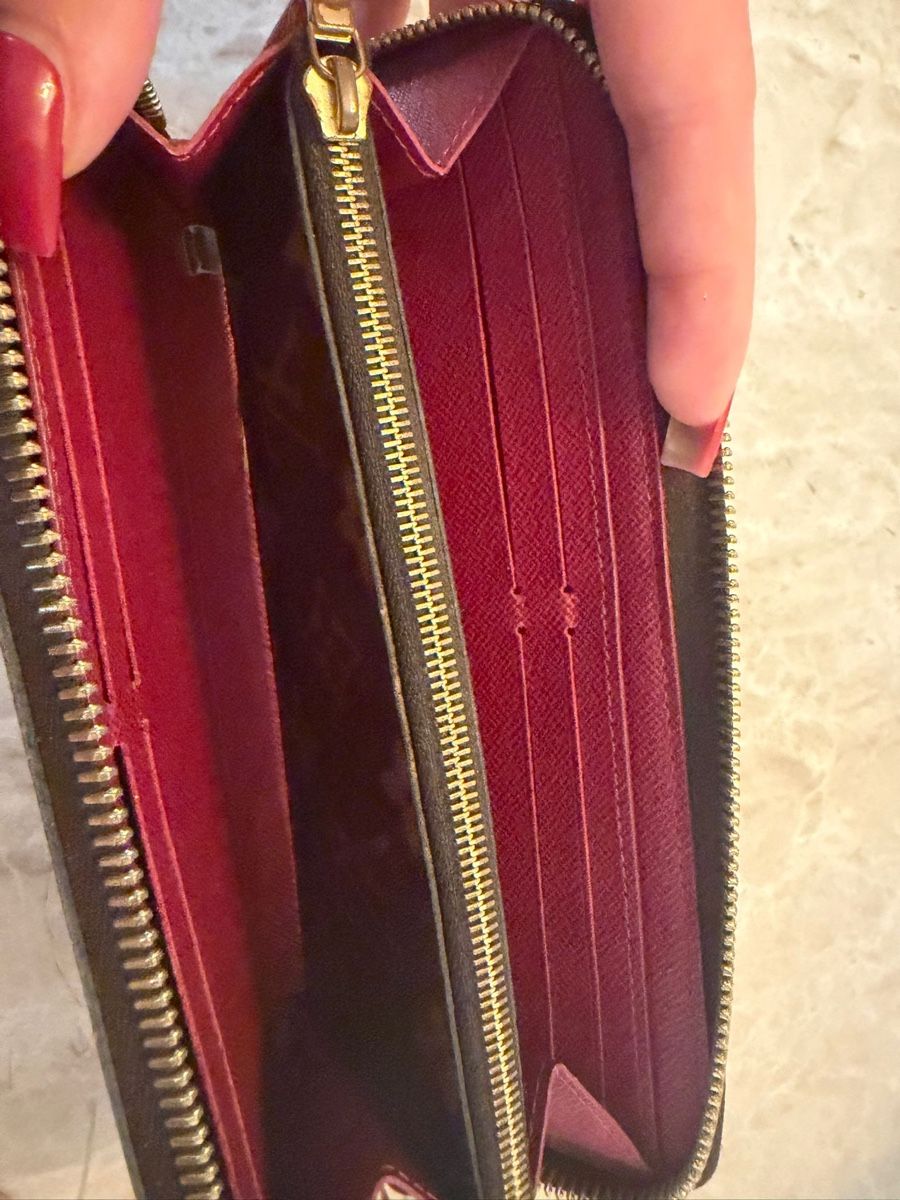 Louis Vuitton Portamonete: Louis Vuitton Damengeldbeutel, Top Zustand – Usato da Fislisbach venduto da kel_jrr2 4