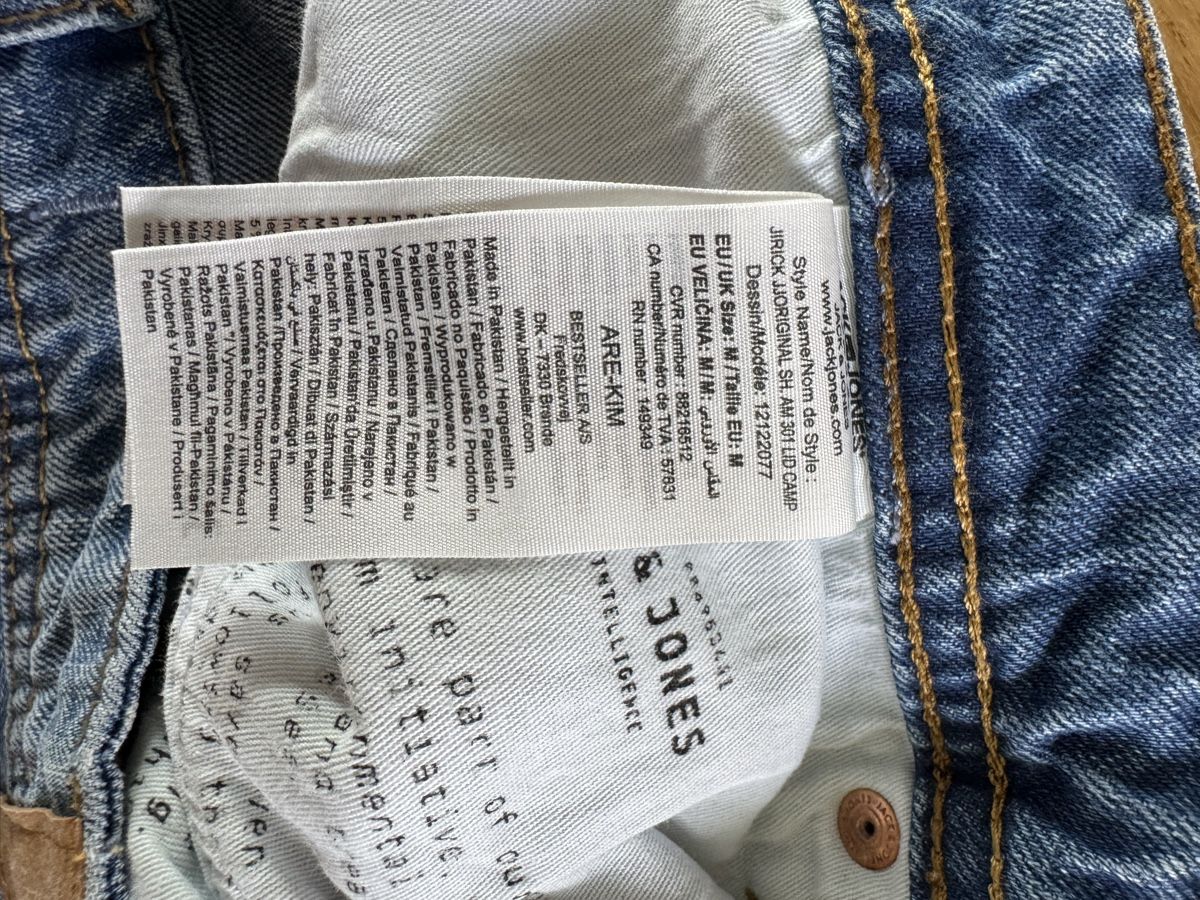 Jack & Jones Hosen: Jack&Jones denim shorts, size M. – Gebraucht aus Altendorf von wqv_97 3