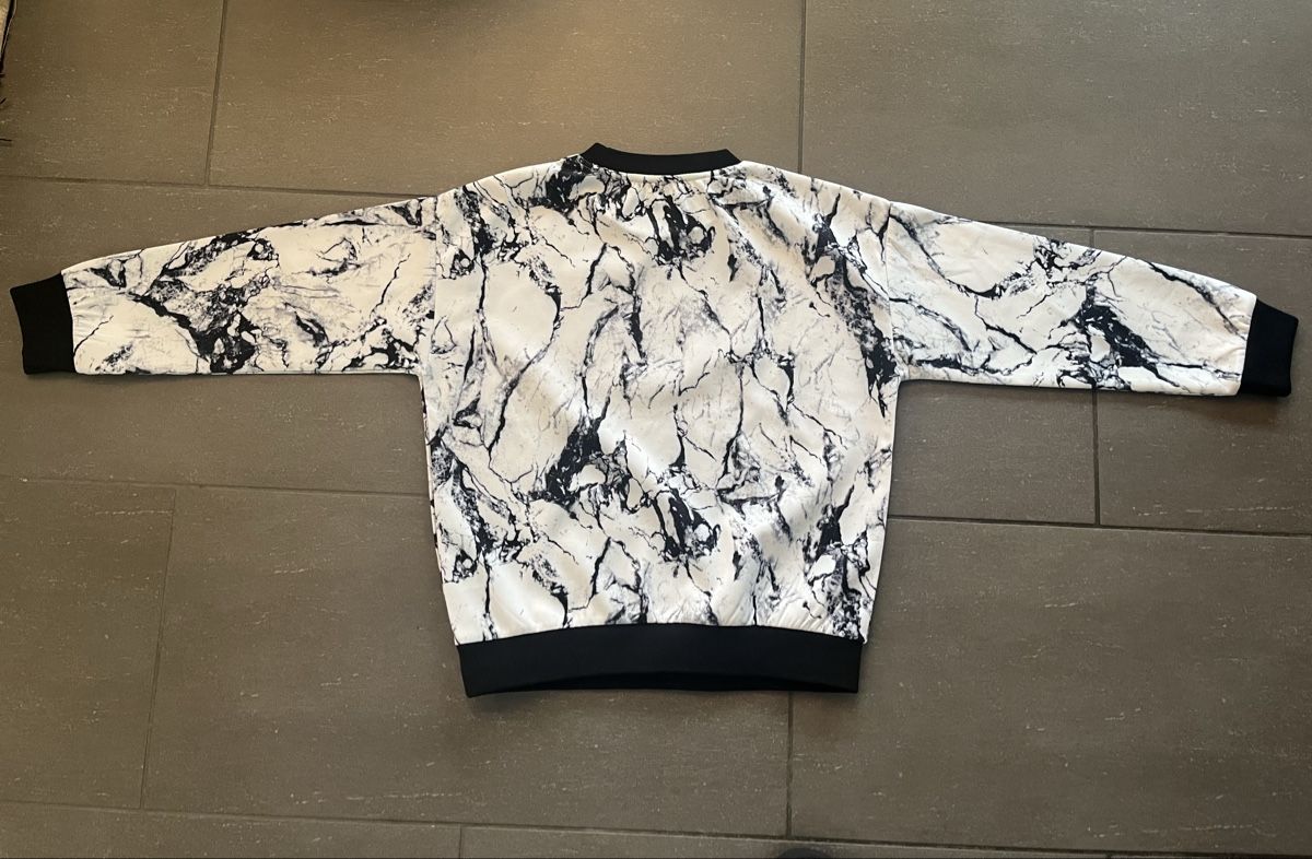 DKNY Pullover & Sweatshirts: DKNY Sweatshirt 10Y – Gebraucht aus Birmensdorf ZH von Liruli 6