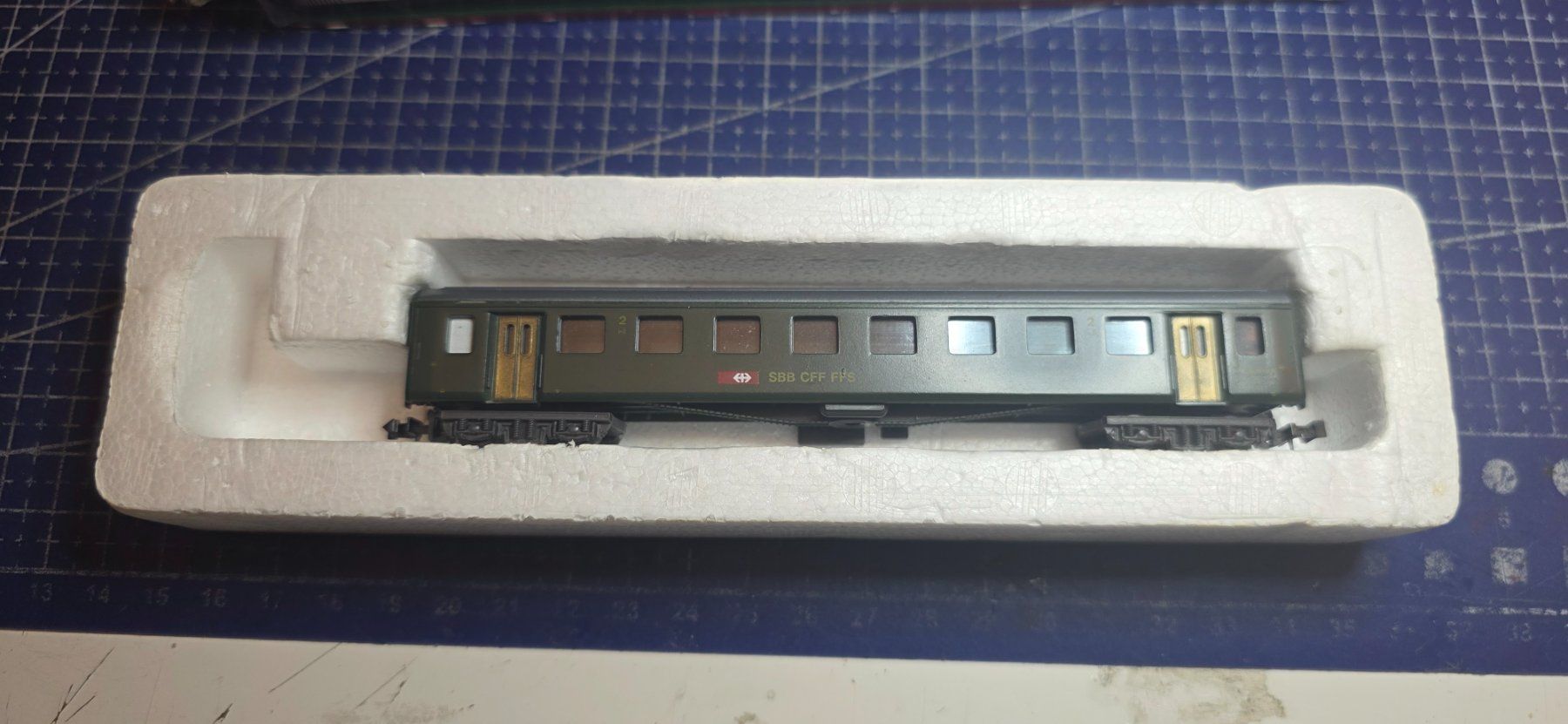 Lima Modellini di ferrovie: Spur N lima SBB personenwagen – Usato da Hochfelden venduto da Danizh0 1