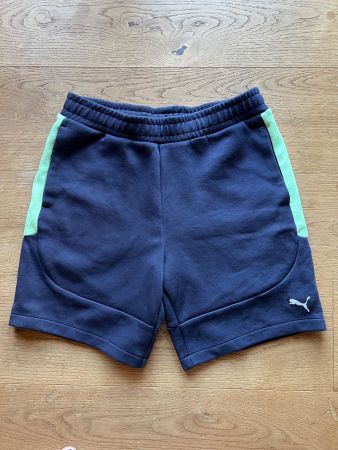 Puma Evostripe Shorts - Kurze Sporthose - 176 - wie neu!
