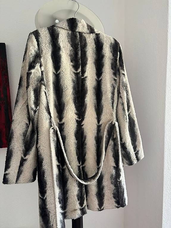Kookai Mäntel: Cappotto kookai donna – Gebraucht aus Gandria von mar_5yvs 1