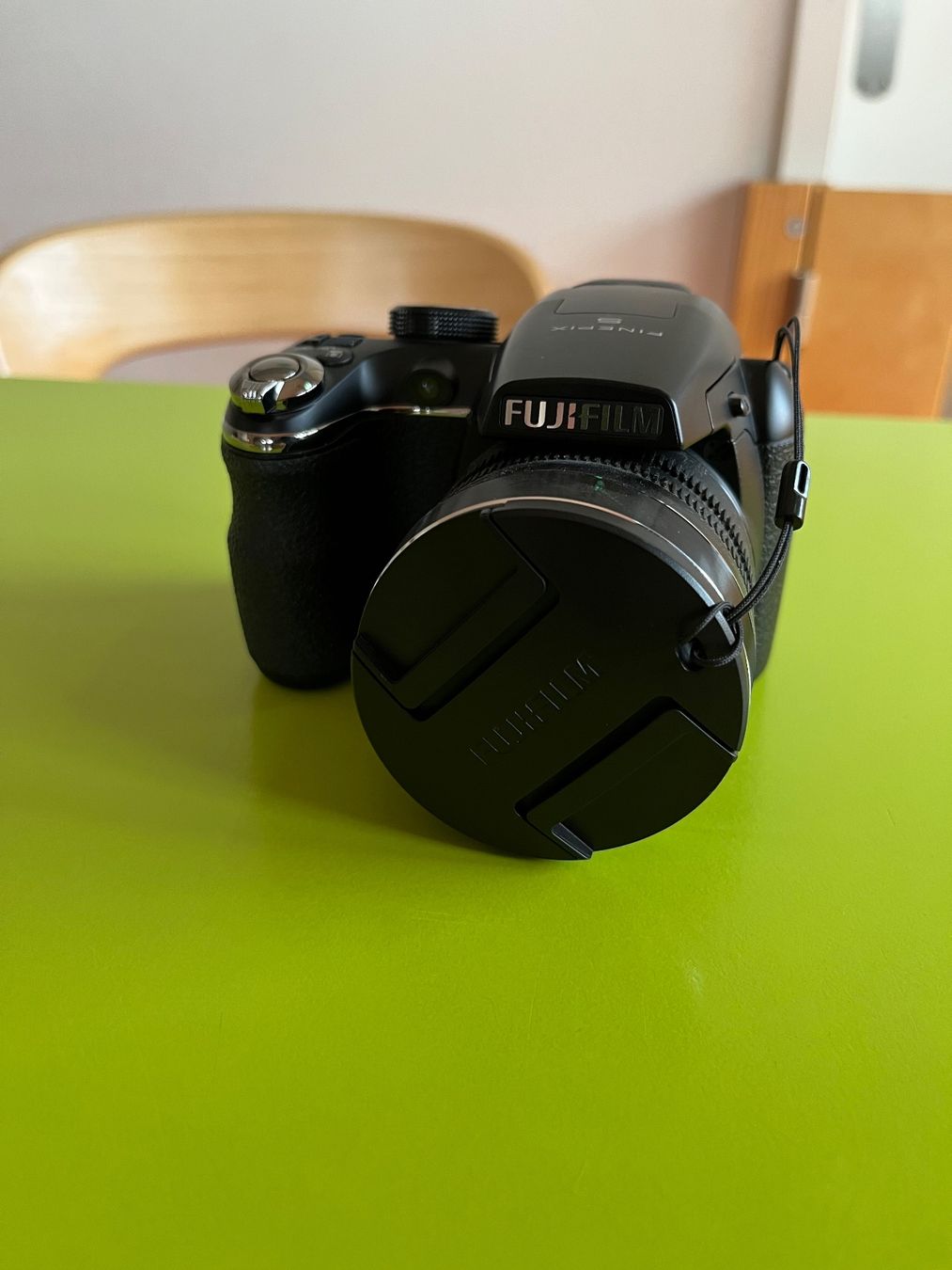 Fujifilm Kamera: Fujifilm Digitalkamera Finepix S-4500 – Gebraucht aus Dornach von npe_7dng 1
