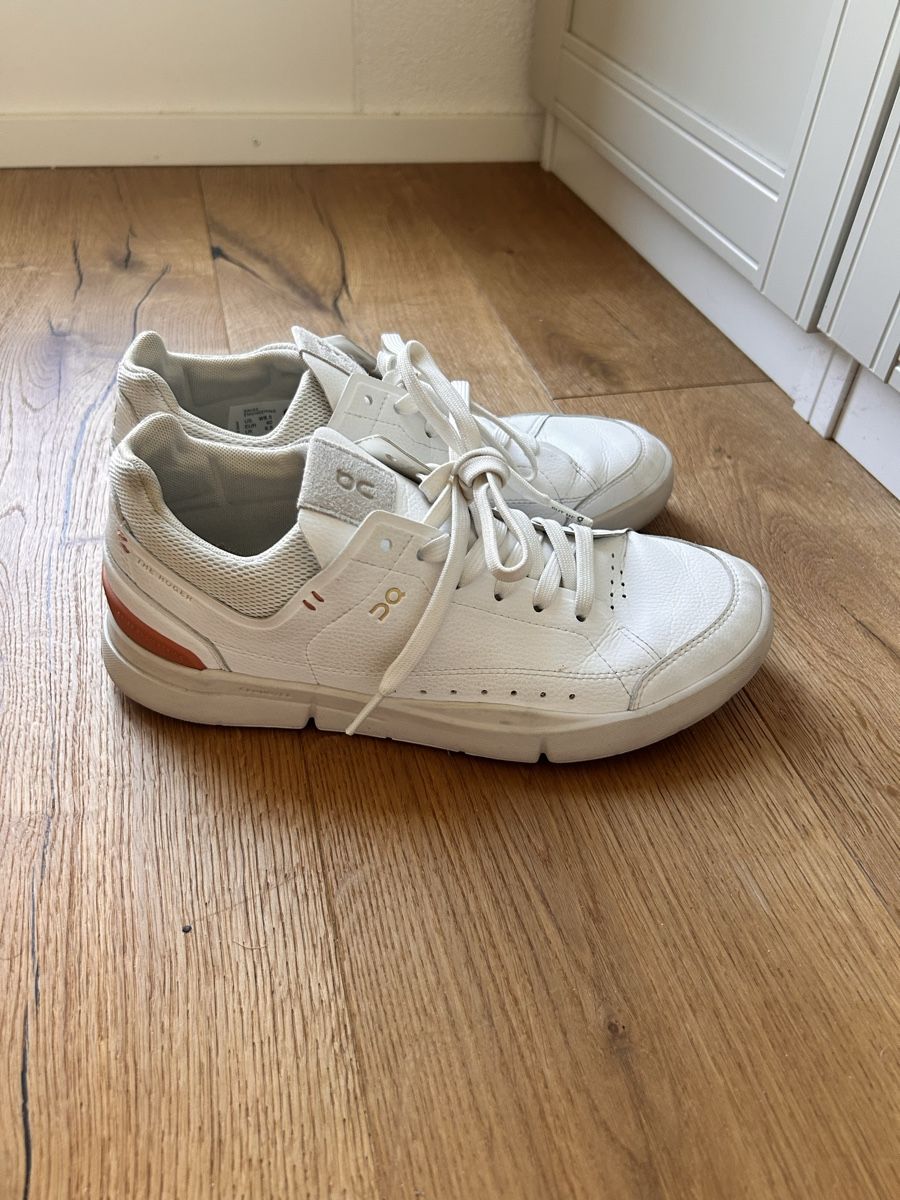 On Chaussures femmes: On Schuhe – Neuf (Voir description) à Zürich par nfehrnkt 1