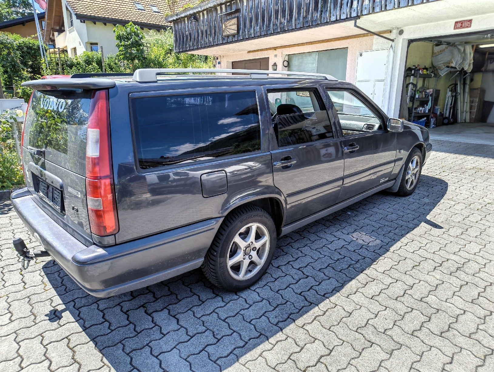 Volvo Autos: Volvo V70 T5 – Défectueux à Frümsen par Redrage 1