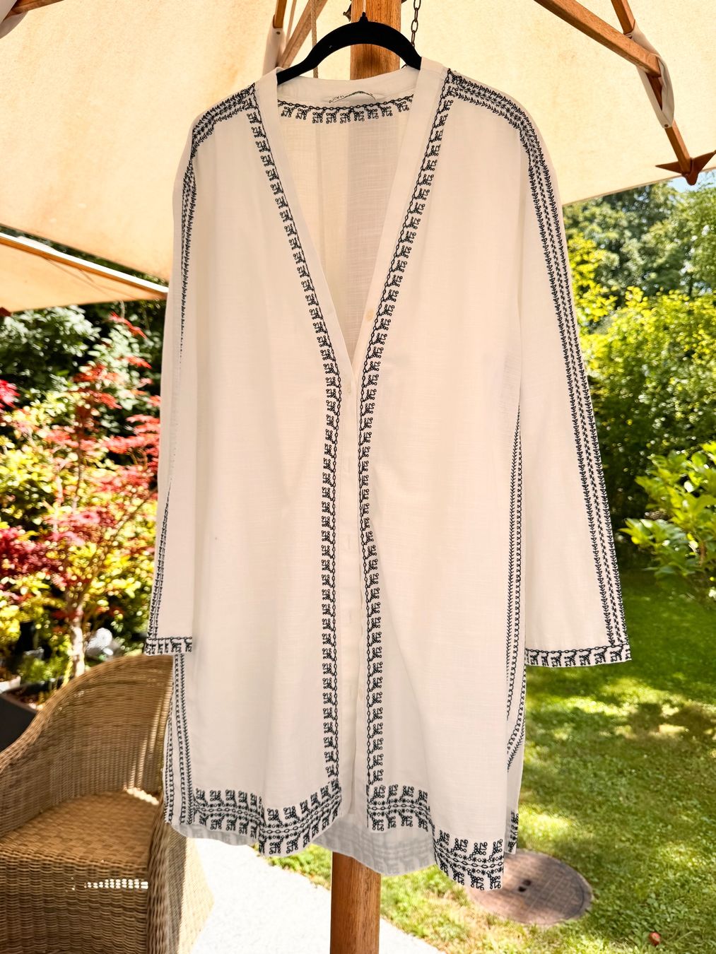 Art international: ZARA Kimono – D'occasion à Zürich par gregart 1