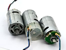 3 Minimotoren Gleichstrom mit Zahnrad