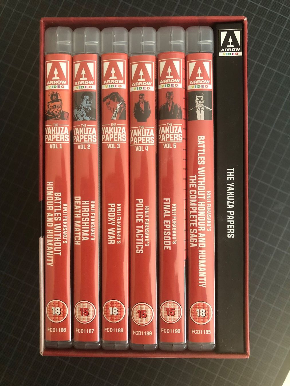 Alle DVDs: Battles Without Honour and Humanity. The Complete Collection – Gebraucht aus Lausanne von Magobei 2