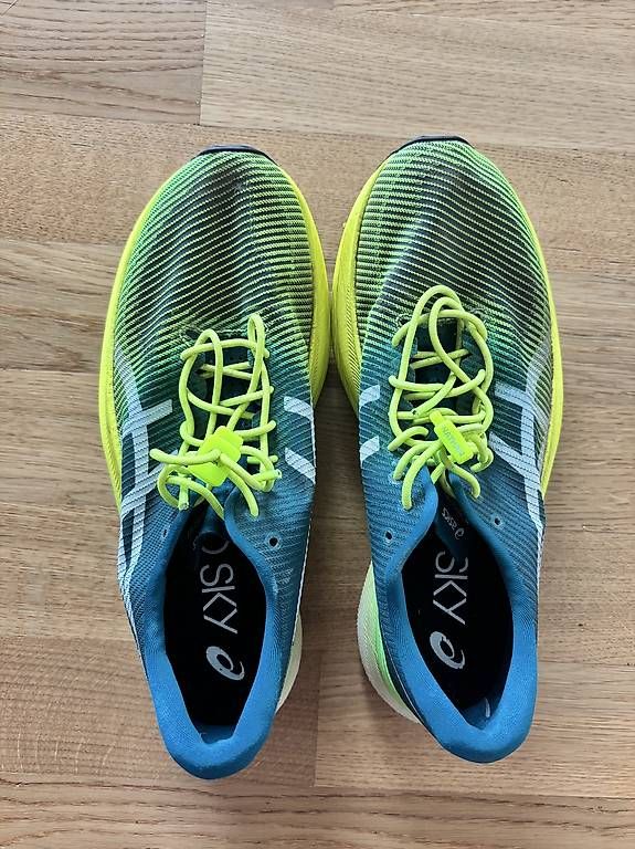 Asics Scarpe da uomo: Asics Metaspeed Sky, Gr. 41.5 – Usato da Horgen venduto da sab_kp8l
