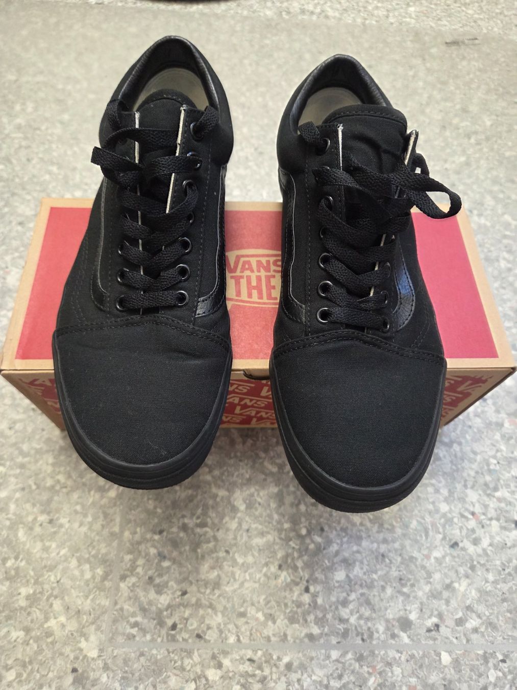 Vans Herrenschuhe: Vans Old Skool - Black/Black 44 – Gebraucht aus Sempach Station von Miss_sixty6 2