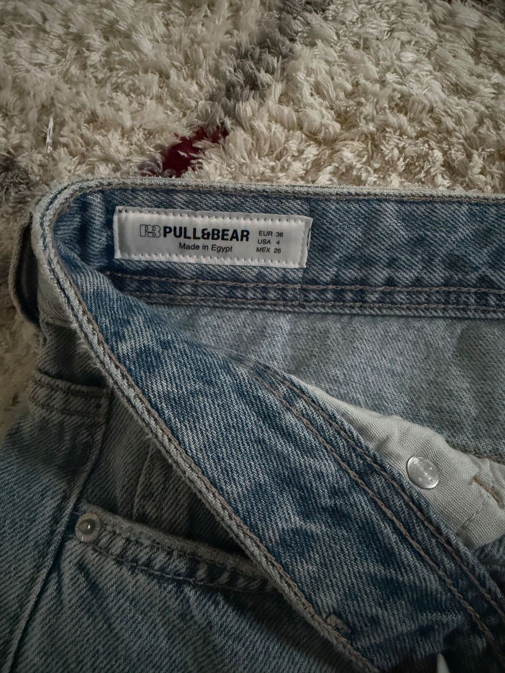 Pull&Bear Jeans: Pull & Bear Straight Leg Jeans Grösse 36 (ungebraucht) – Nuovo (secondo la descrizione) da Weiach venduto da nou_t2x8 3