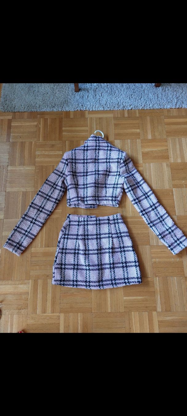 Anzüge & Kostüme: Ensemble 2 pièces Jupe et blazer en tweed – Gebraucht aus Avully von jul_n8zt 2