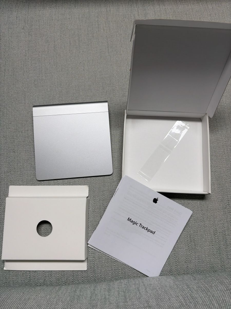 Apple Tastiere: Apple Magic Trackpad Wireless neuwertig – Usato da Luzern venduto da geko1291 1