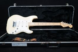 Fender Stratocaster Elite 1983 Made in USA mit Koffer rar