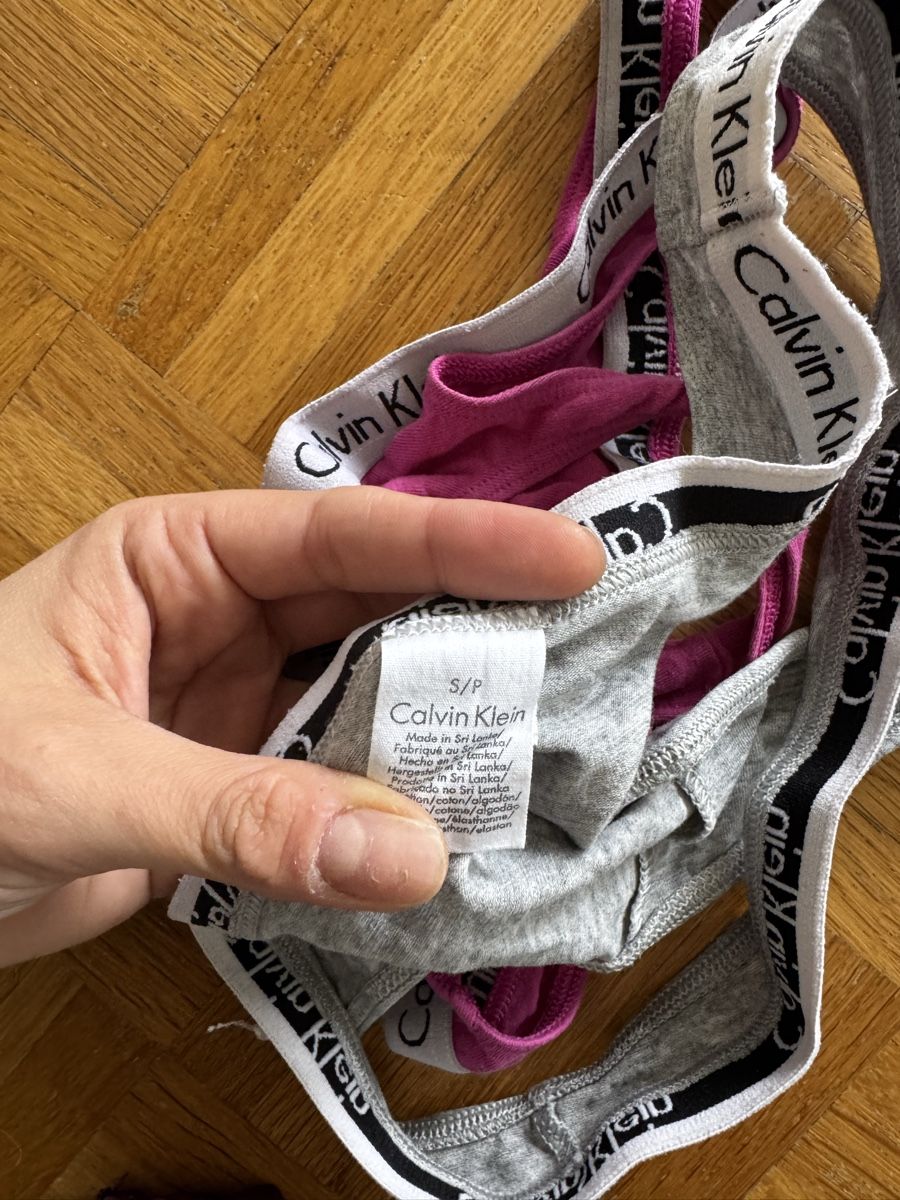 Calvin Klein Altra biancheria intima: Calvin Klein Thong set – Usato da Zürich venduto da forestF4iry 1