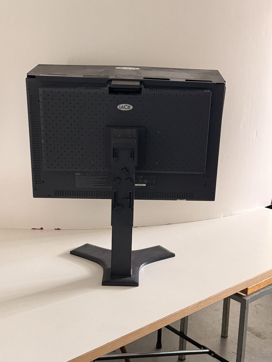 Eizo Monitor: Monitor  – Usato da Zürich venduto da El-Ga 2