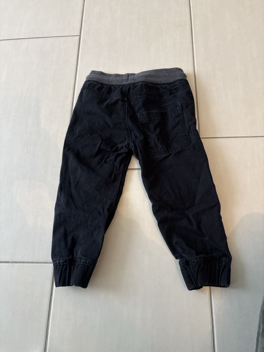 H&M Hosen: Hose Grösse 98 H&M – Gebraucht aus Wettingen von Stephanie_93 1