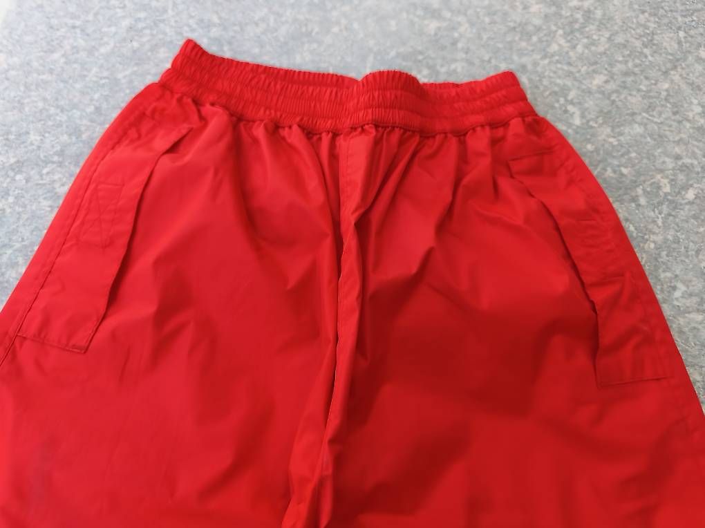Pantaloni: Regenhose in Grösse 116 – Usato da Eschlikon TG venduto da schwellbi 1