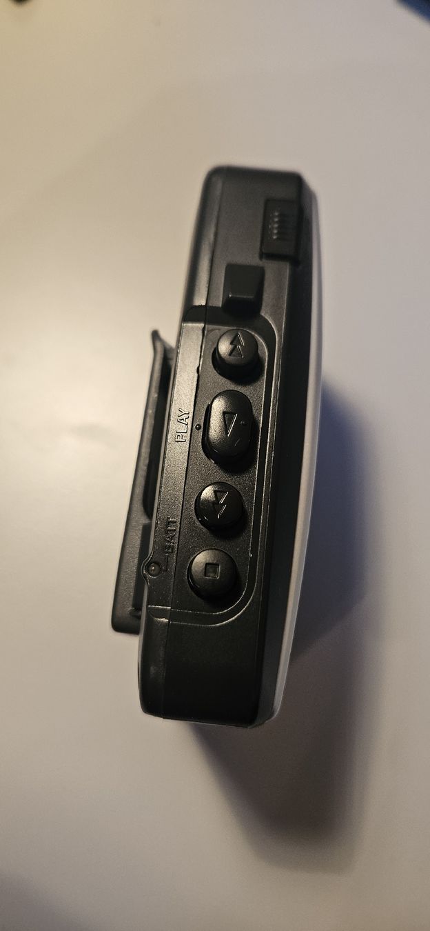 Sony Lettore multimediale portatile: Walkman Sony WM-EX194 – Difettoso da Belp venduto da Ginus85 6