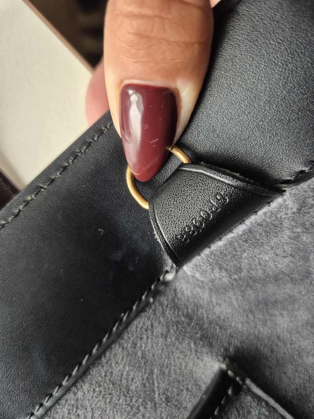 Louis Vuitton Borse da donna: Louis Vuitton Epi Noir Saint-Jacques  – Usato da Weisslingen venduto da Airgate 3