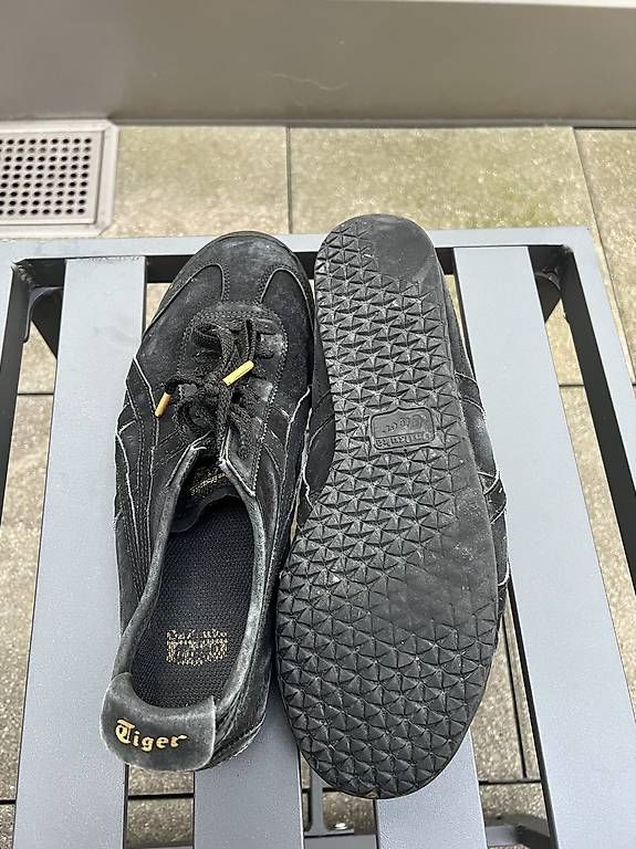 Onitsuka Herrenschuhe: Onitsuka Tiger all black – Gebraucht aus Schenkon von Densi10 1