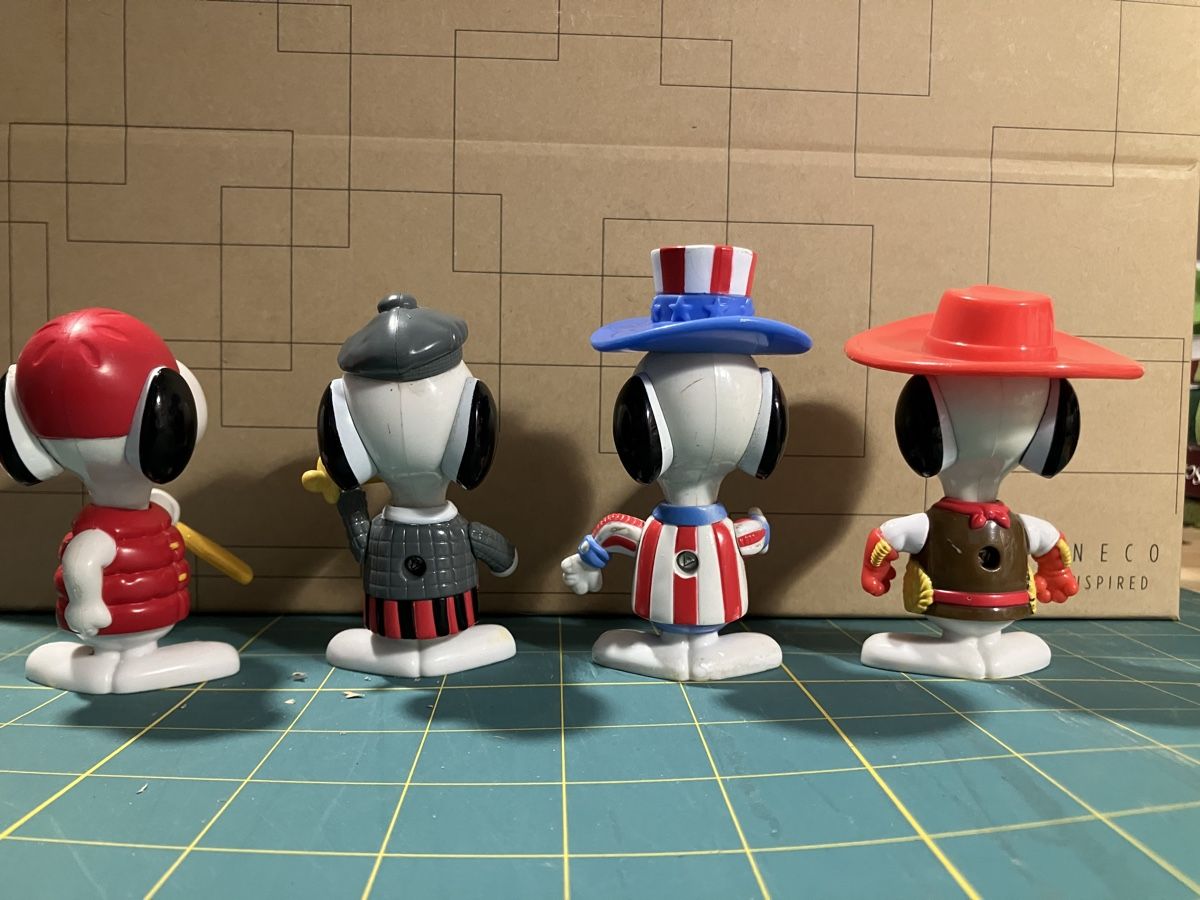 Disney Giocattoli: Snoopy world tour – Usato da Bettwiesen venduto da Jumpingfox 3