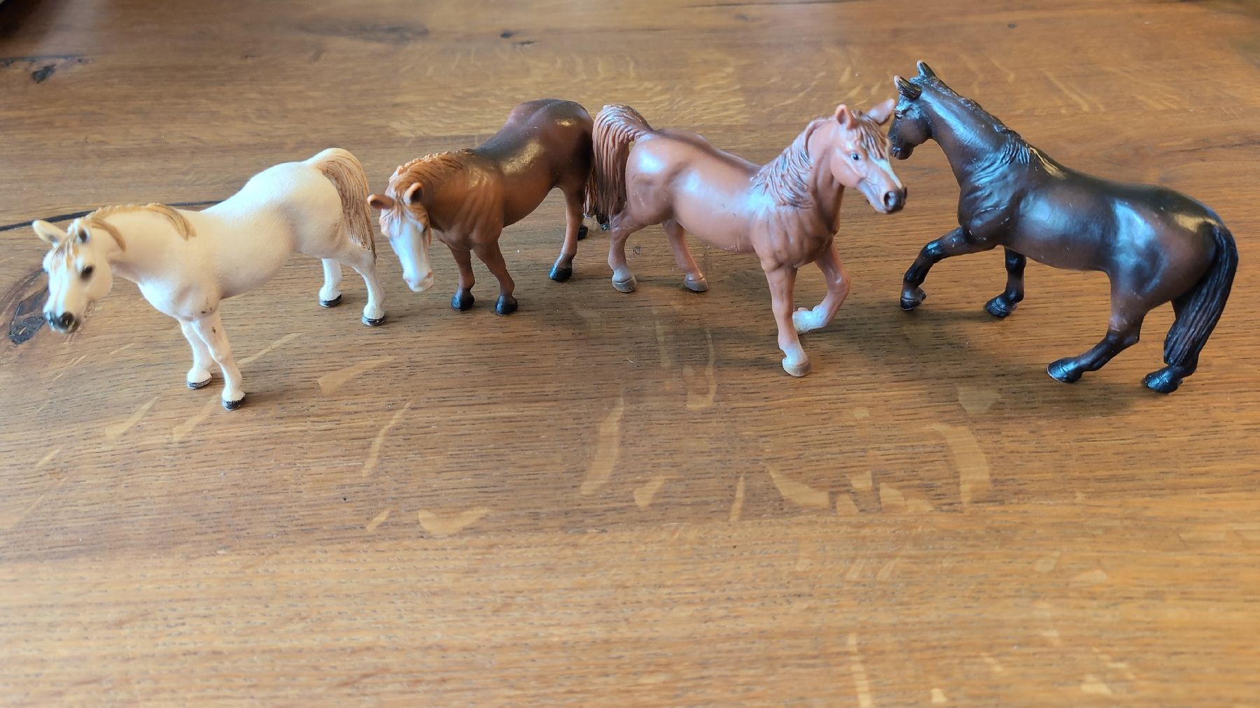 Schleich Giocattoli: Schleichfiguren – Usato da Uetikon am See venduto da sal_jrs2