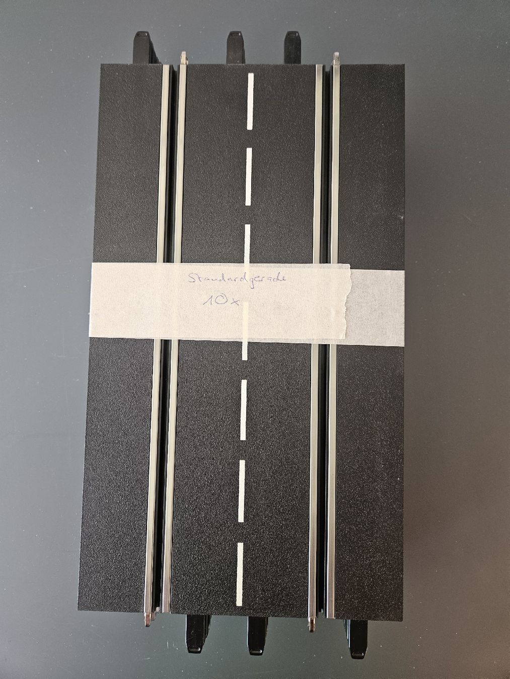 Carrera Piste: Carrera Standardgeraden 10Stk – Usato da Geroldswil venduto da Dario988