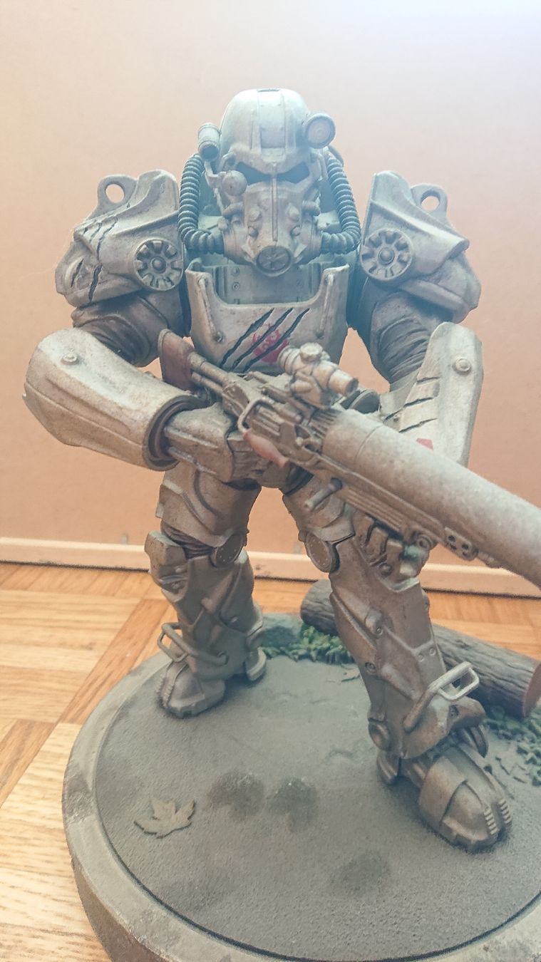 Statuette: Fallout Maximus Figur, Sammlerstück – Usato da Chur venduto da FreakofRarity 7
