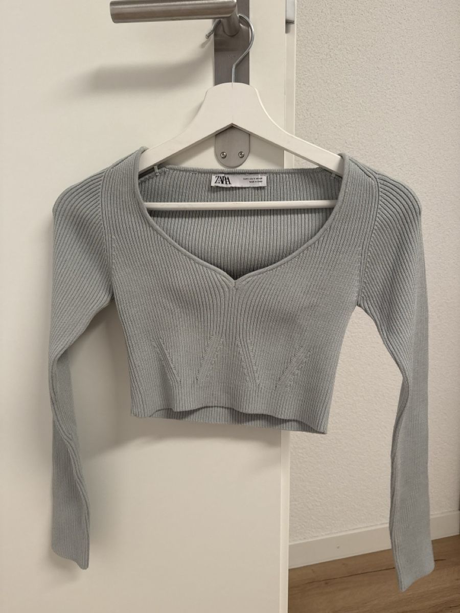 Zara Top: Verkaufe bis 1.8 danach Flohmarkt! – Nuovo (secondo la descrizione) da Menziken venduto da Ranma