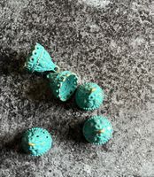5 dekorative Bead Caps – türkis Patina – Schmuck Basteln