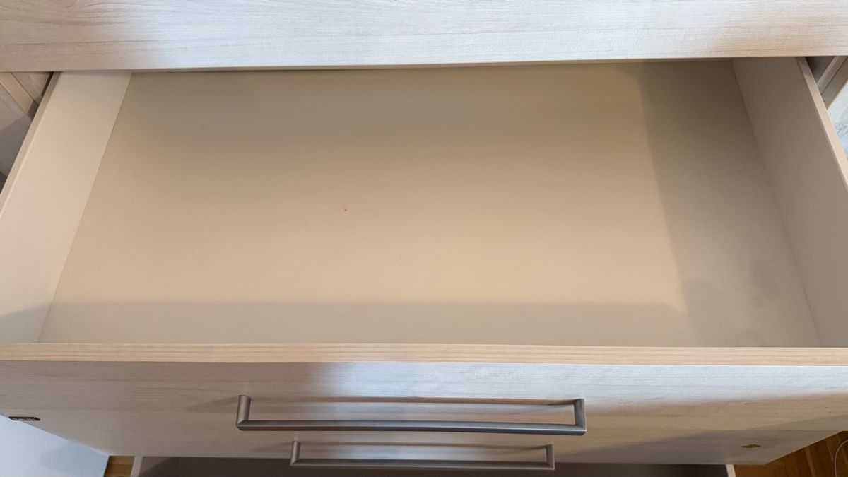 Paidi Wickeltisch & Zubehör: Wickelkommode Holzoptik hell gebraucht mit Auflage – Gebraucht aus Bassersdorf von Lionslaw 6