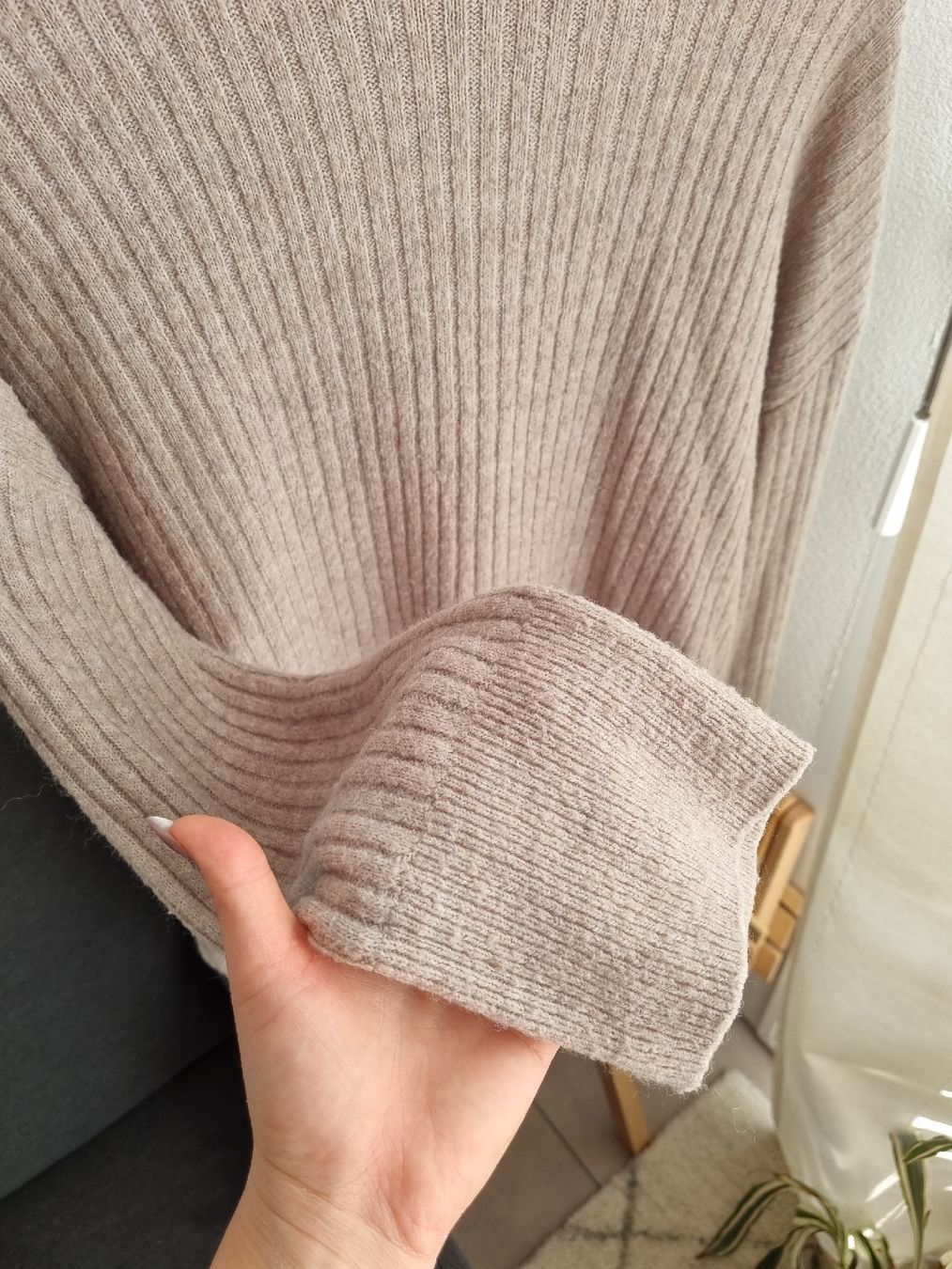 H&M Maglioni & Felpe: H&M Beige Turtleneck Pullover – Nuovo (secondo la descrizione) da Aigle venduto da Smagbrelle18 2