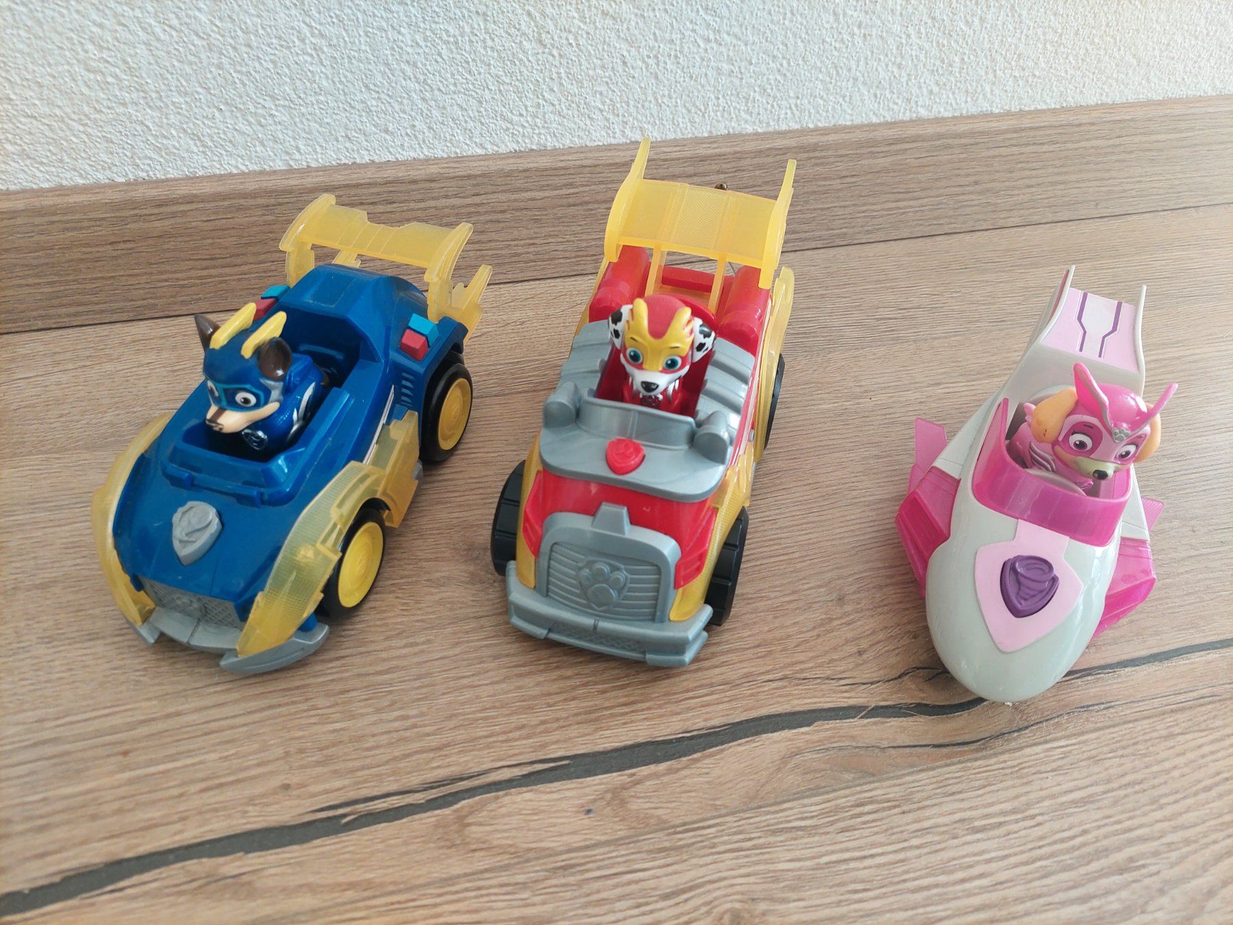 Giocattoli: 3x Paw Patrol Auto – Usato da Mund venduto da milo18