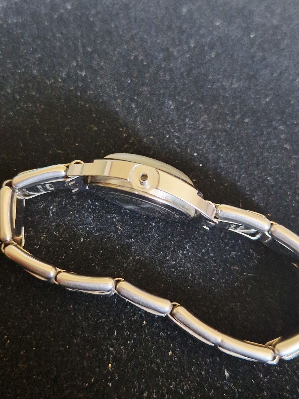 Uhren: Montre Geneve Antichoc – Defekt aus Undervelier von Tufitufi7 4