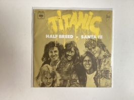 Titanic Single - Half Breed / Santa Fe